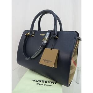 NWT BURBERRY BANWELL DARK BLUE LEATHER CHECK CANVAS SM SHOULDER TOTE BAG $ 1950